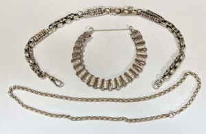 Lot 335 - 3 x silver jewellery - unusual chunky fob chain, belcher link chain &a Lot 335 - 3 x silver jewellery - unusual chunky fob chain, belcher link chain &a