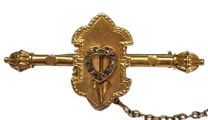Lot 343 - c1900 18ct ygold Brooch with raised heart set with tiny mine cut diamo Lot 343 - c1900 18ct ygold Brooch with raised heart set with tiny mine cut diamo
