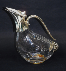 Lot 374 - Vintage Glass & Silver Plate duck decanter 24cm H Lot 374 - Vintage Glass & Silver Plate duck decanter 24cm H