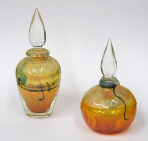Lot 387 - 2 x Richard Clements Australian Studio Glass Perfume bottle - both wit Lot 387 - 2 x Richard Clements Australian Studio Glass Perfume bottle - both wit