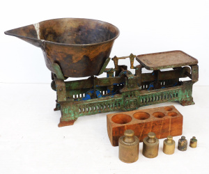 Vintage Cast Iron weighing scales marked Radius with brass pouring pan & set
