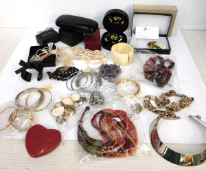 Lot 22 - Box of Costume Jewellery inc Pierre Cardin Braclet & Earrings set,
