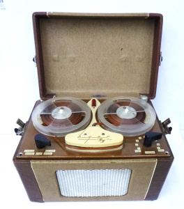 1950s Australian Byer Portable Reel to Reel Tape Recorder Player