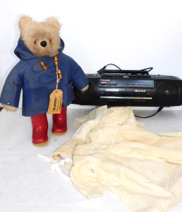 3 pces Vintage inc Panasonic Dual Cassette Player Model RX-FT550, Paddington Be