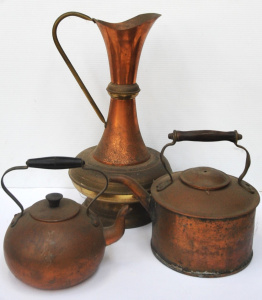 3 x pieces - Vintage Copper & Brass - Large Ewer + 2 x copper teapots - ewer