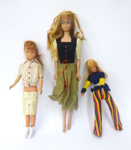 3 x Vintage Dolls inc, 1963 Mattel blonde Barbie marked Midge Barbie to butt, 19