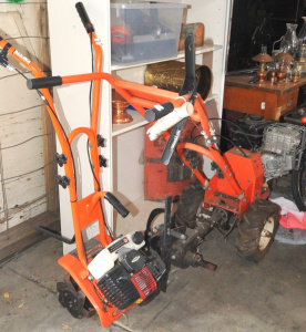 Lot 19 - 2 x modern push along Motorized Garden Tillers Cultivators - Briggs &a