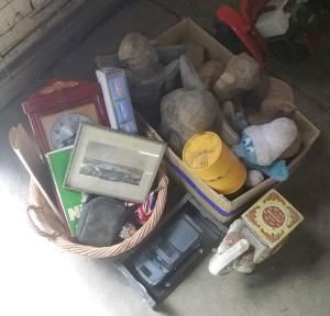 Lot 61 - Group 2 x Boxes of mix items inc paper mache cupids, old engraving of N