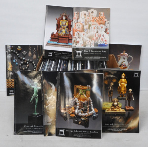 Lot 75 - Box Decorative Arts, Jewellery & Antiques Auctions Catalogue from