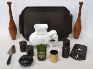 Lot 135 - Mixed Lot Assorted Items incl Bakelite Tray, English Hadley Ceramic El Lot 135 - Mixed Lot Assorted Items incl Bakelite Tray, English Hadley Ceramic El