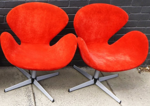 Lot 227 - Pair of modern reproductions of Arne JacobsenNULLs Swan Chairs - Red v