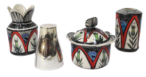 Lot 321 - Group Lot Modernist Items - incl 3 x Mary-Lou Pittard Hand Painted Cer