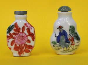 Lot 358 - 2 x Vintage Hand Painted Porcelain Chinese Snuff Bottles w Jade Stoppe