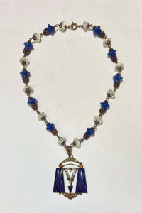 Lot 362 - Art Deco necklace - gilt filigree with lapis and crystal beads, drop p