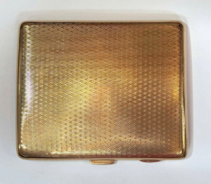 Lot 374 - Vintage 9ct rose gold Cigarette Case - patterned, worn English hallmar