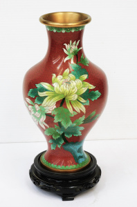 Lot 393 - Vintage Cloisonne Vase & Stand - Deep red with floral 26cm H