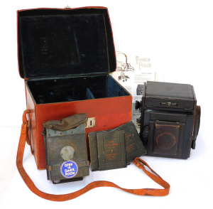 Lot 403 - c1890 Thorton Pickard Special Ruby Folding Plate Camera - Wood Interio