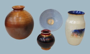 Lot 315 - 4 pces Australian Studio signed Pottery inc Leonie Tyson Hpainted land Lot 315 - 4 pces Australian Studio signed Pottery inc Leonie Tyson Hpainted land