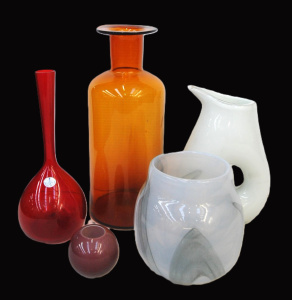 Lot 326 - Group lot - Vintage & Modern Art Glass - Swedish Gullaskruf labell