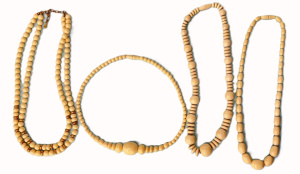 Lot 342 - 4 x vintage bone bead necklaces