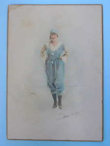 Lot 347 - Alice Mills (1870-1929) Australian Professional Photographer Portrait