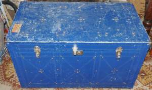 Lot 20 - Large Blue Painted Metal Luggage Trunk w Handles to Both Sides - 57cm H Lot 20 - Large Blue Painted Metal Luggage Trunk w Handles to Both Sides - 57cm H