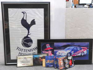 Lot 42 - Group lot - Sporting items - Large signed Glen Seton Poster+ heaps Foot