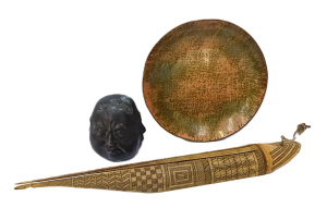 Lot 49 - 3 x items inc, Chinese bronze patinated 4 faced Buddha with chop mark t Lot 49 - 3 x items inc, Chinese bronze patinated 4 faced Buddha with chop mark t