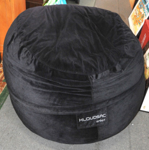 Lot 104 - Large KloudSac Urban Beanbag w Therapeutic Foam & Black Machine Wa