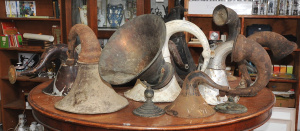 Lot 116 - Group Lot of assorted Vintage Gramophone Horns incl Various Sizes & Lot 116 - Group Lot of assorted Vintage Gramophone Horns incl Various Sizes &