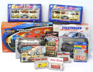 Lot 134 - Lot of Diecast Model Car incl 118 Volkswagen Beetle 1999 Ice Trophy, S