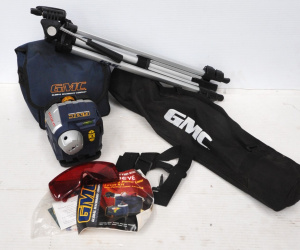 Lot 148 - GMC Redeye Rotary Pulse Laser Level w Carry bag, Accessories & GMC