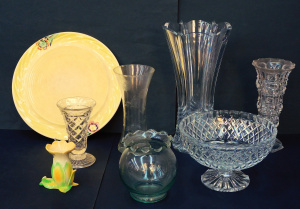 Lot 150 - Group lot of China, Crystal & Glass inc, Carlton Ware bud vase , S