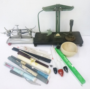 Lot 153 - Group lot of assorted Scientific items inc, scales, Bunsen burner, mor