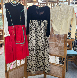 Lot 208 - 3 x vintage garments - 1960s Bonnet, Melb Long Black velvet & broc Lot 208 - 3 x vintage garments - 1960s Bonnet, Melb Long Black velvet & broc