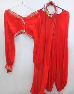 Lot 215 - Vintage Eastern NULLI Dream of Jeannie Style 3-Piece Costume - incl To Lot 215 - Vintage Eastern NULLI Dream of Jeannie Style 3-Piece Costume - incl To