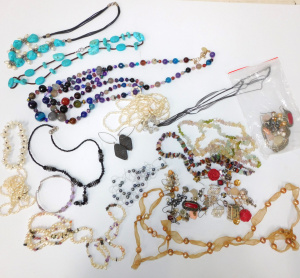Lot 311 - Grp costume jewellery & box - chains, earrings, necklaces, bracele