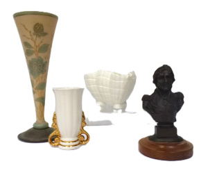 Lot 318 - Group lot of Vintage Items inc, Royal Worcester China footed shell bow Lot 318 - Group lot of Vintage Items inc, Royal Worcester China footed shell bow