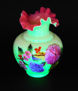 Lot 385 - Victorian Uranium Milk Glass vase with ruffled pink rim - hand painted Lot 385 - Victorian Uranium Milk Glass vase with ruffled pink rim - hand painted
