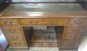 Lot 7 - Edwardian Cedar Twin Pedestal Desk w Leather inset top