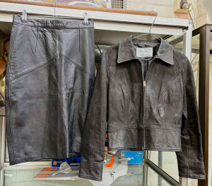 Lot 17 - Vintage tailored by Steve Matka of Melbourne ladies black leather suit