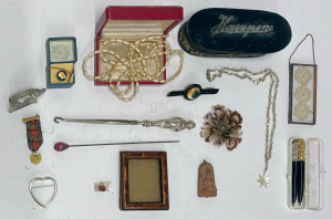 Lot 47 - Grp vintage items incl Hmarked silver Button hook, purple stone hat pin