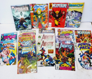 Lot 155 - Group Lot of Marvel Comics inc Avengers, Fantastic Four, Wolverine, Sp