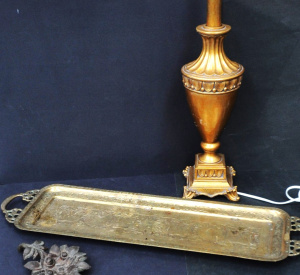 Lot 211 - 3 pces inc Oblong Brass handled Tray 73cm L, Cast metal leaf dish, Gil