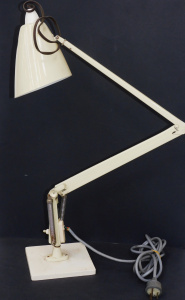 Lot 231 - Mid Century White Anglepoise Planet Lamp - 90cm extended height