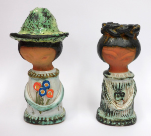 Lot 294 - Pair unsigned MCM Ellis Australian Pottery Figures - Man holding Flowe