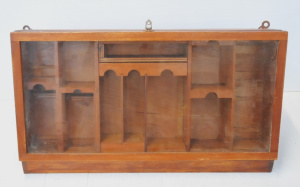 Lot 6 - Vintage Table Top Cigar Display Case w Lift Up Top - Approx 61cm W