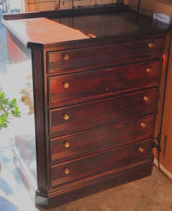 Lot 12 - Vintage Victorian Style Wooden Chest of Drawers w Five Drawers to Front
