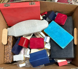 Lot 42 - Box assorted jewellery boxes Lot 42 - Box assorted jewellery boxes