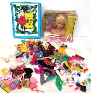 Lot 48 - Grp Barbie items inc c1968 The World of Barbie Doll Case by Mattel, Vin Lot 48 - Grp Barbie items inc c1968 The World of Barbie Doll Case by Mattel, Vin